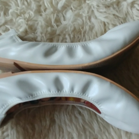 JOURNEE COLLECTION LINDY BALLET FLAT - Picture 5 of 5
